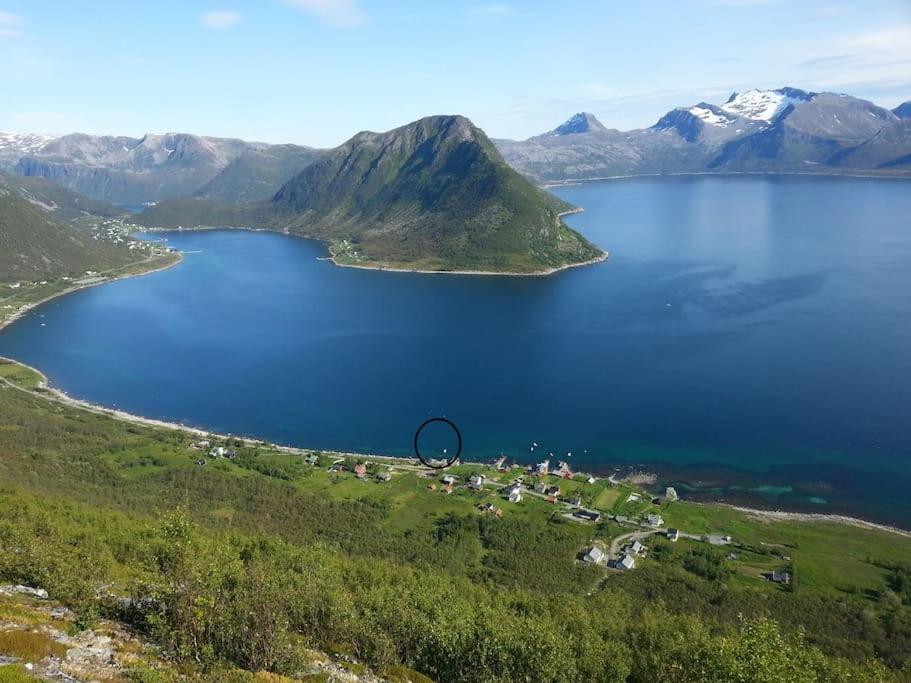 Leilighet I Rorbu Pa Kaldfarnes - Yttersia Senja Extérieur photo